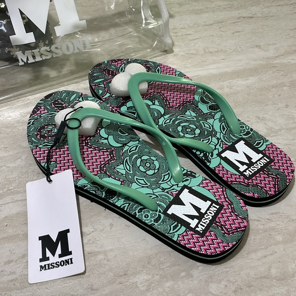 MISSONI Turquoise Flip Flops *7.5-8 - Picture 3 of 8